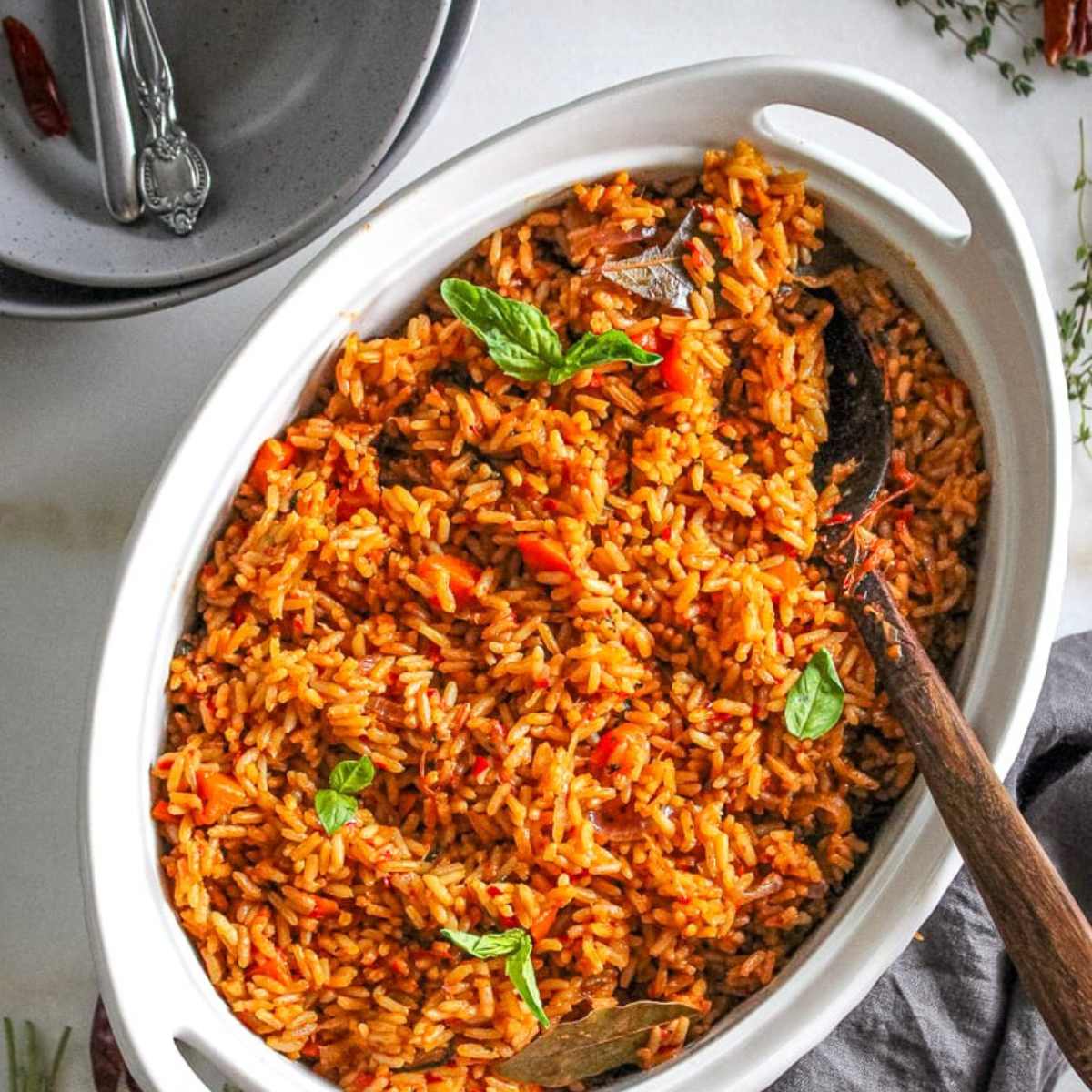 HOW TO MAKE JOLLOF RICE Qni&Food